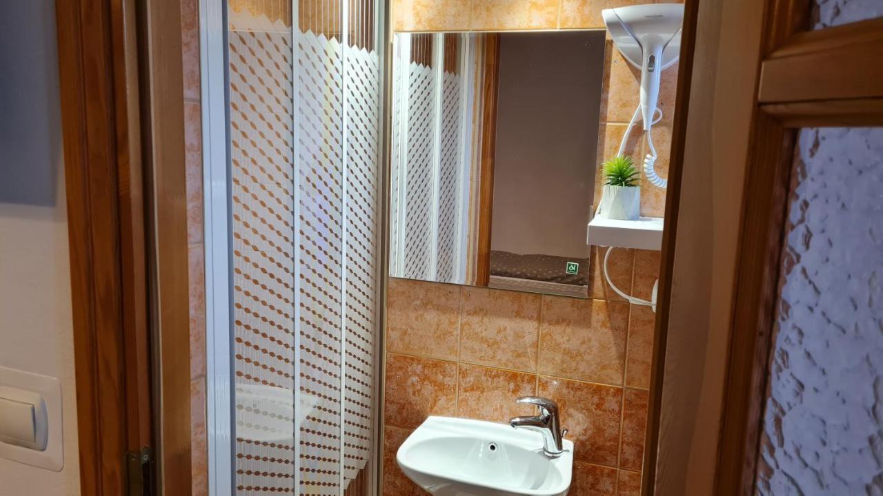 Pokoje Goscinne Betka Murzasichle Extérieur photo